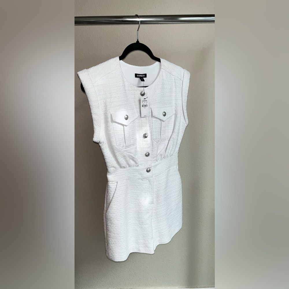 Express Textured White Button-Up Top - Picture 7 of 7